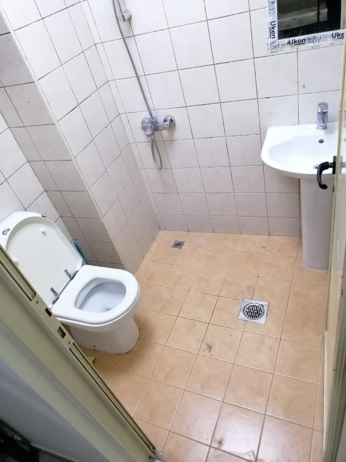 Nuzee Bedspace & For Bagpackers Hostel Dubai