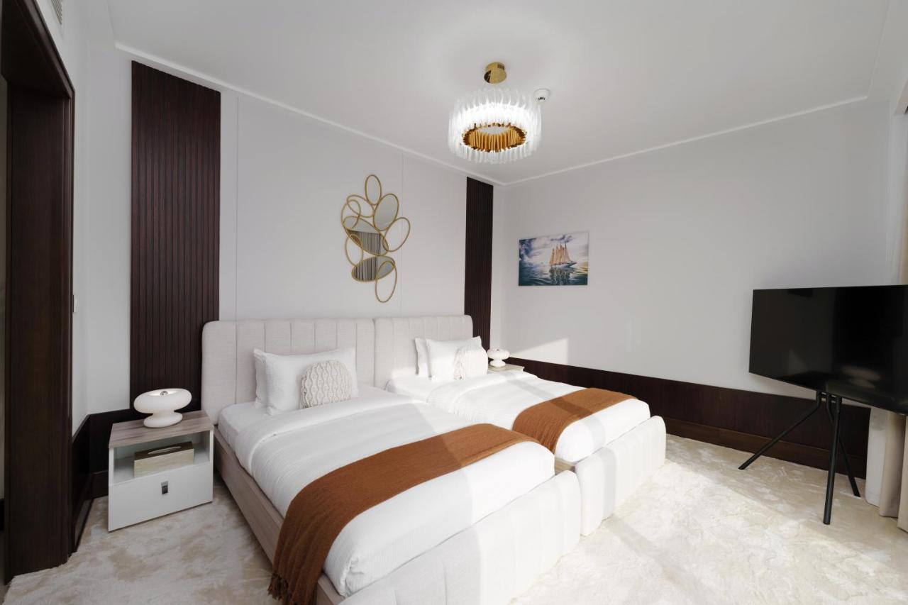 Maison Privee - Ultra Chic High-floor With Direct Burj Khalifa & Fountains Views *