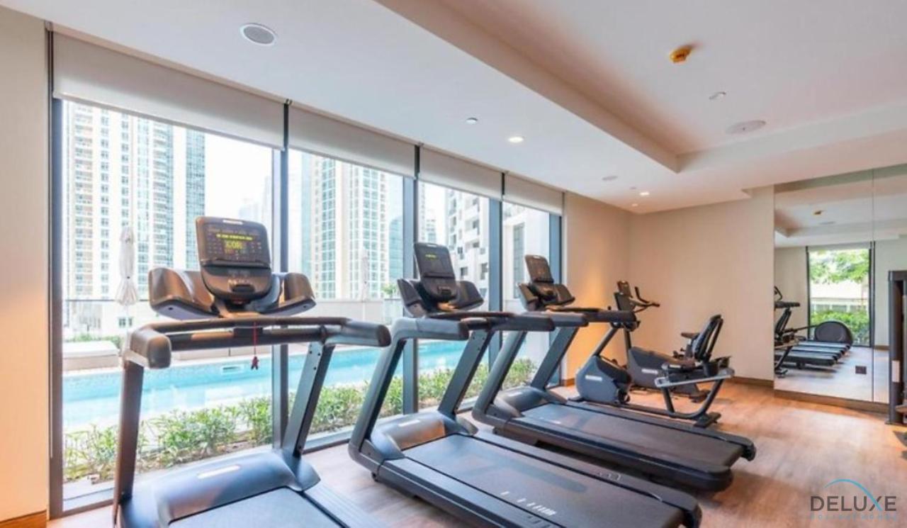 Sumptuous 1br At Act One Act Two Tower 1 Downtown By Deluxe Homes