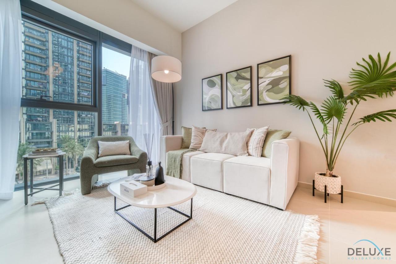 Sumptuous 1br At Act One Act Two Tower 1 Downtown By Deluxe Homes Apartment Dubai