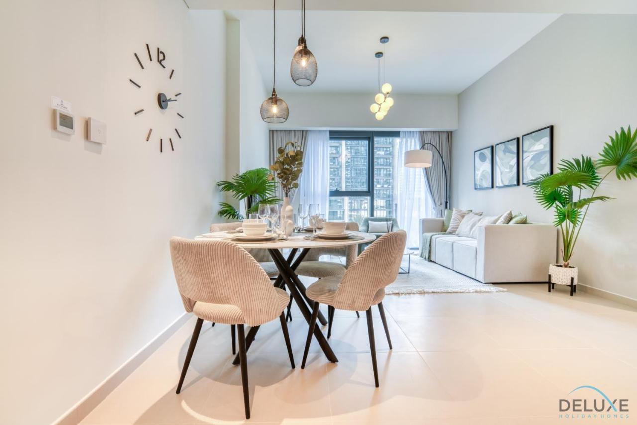Sumptuous 1br At Act One Act Two Tower 1 Downtown By Deluxe Homes * Dubai