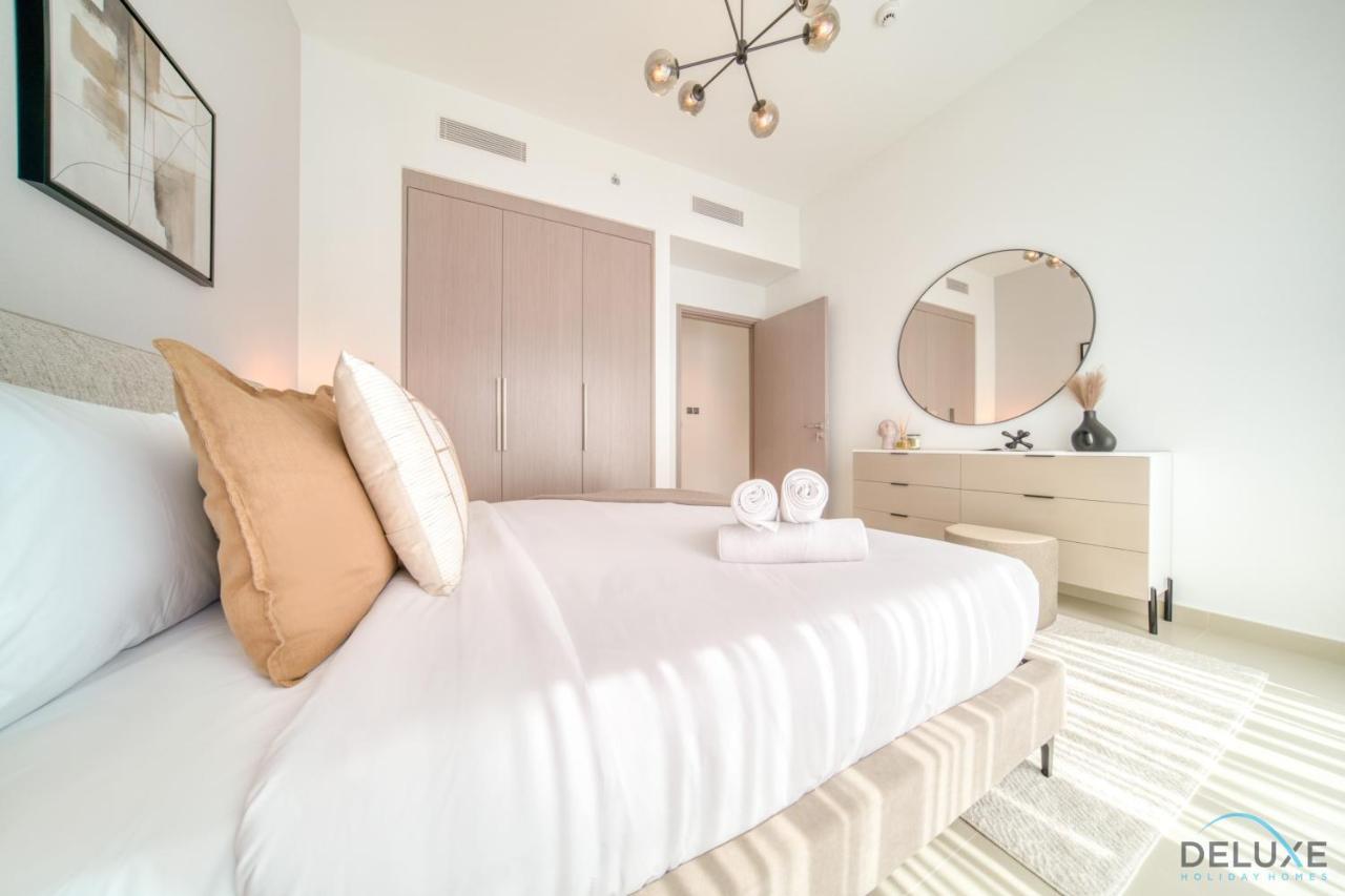 Sumptuous 1br At Act One Act Two Tower 1 Downtown By Deluxe Homes Dubai