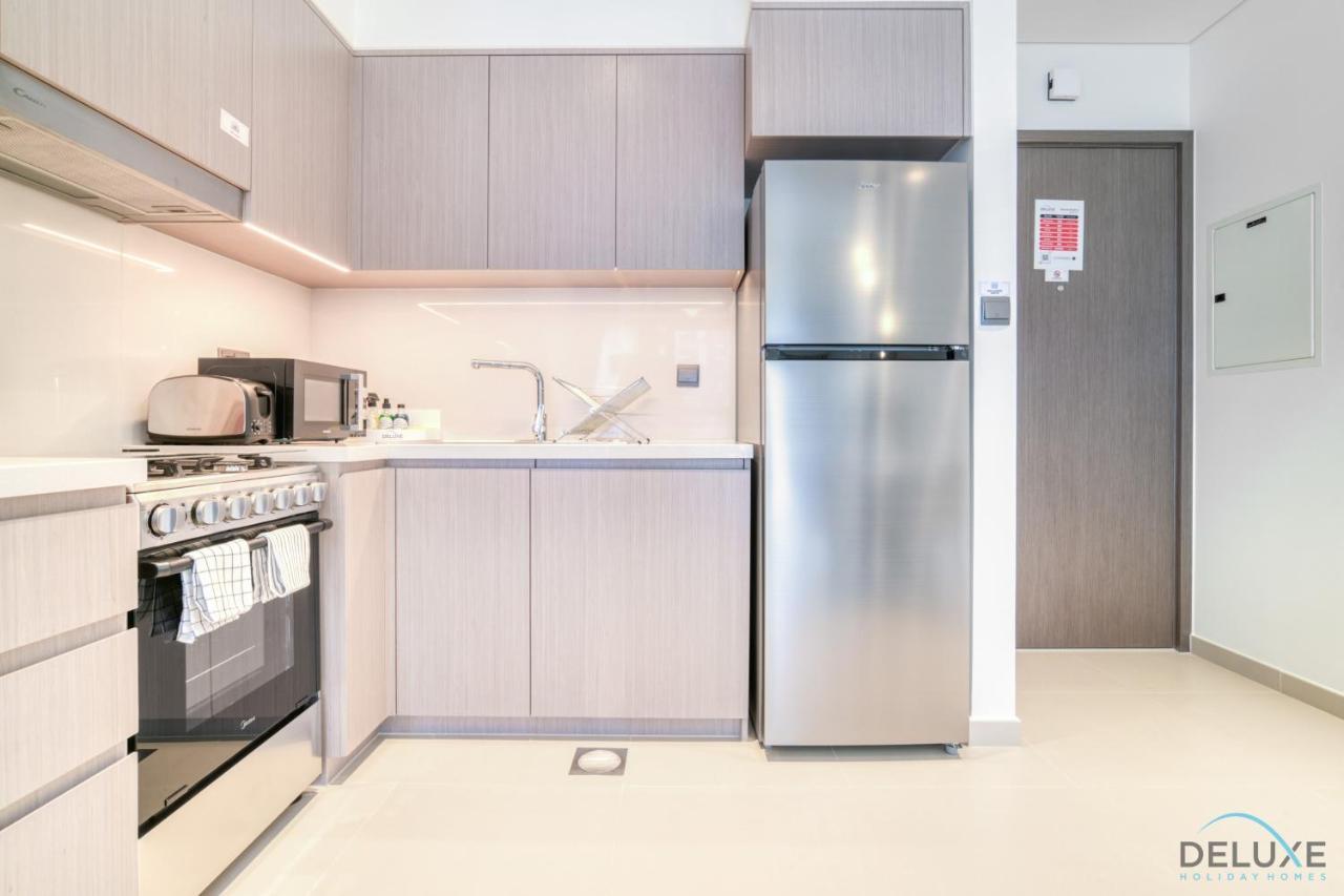 Sumptuous 1br At Act One Act Two Tower 1 Downtown By Deluxe Homes Apartment