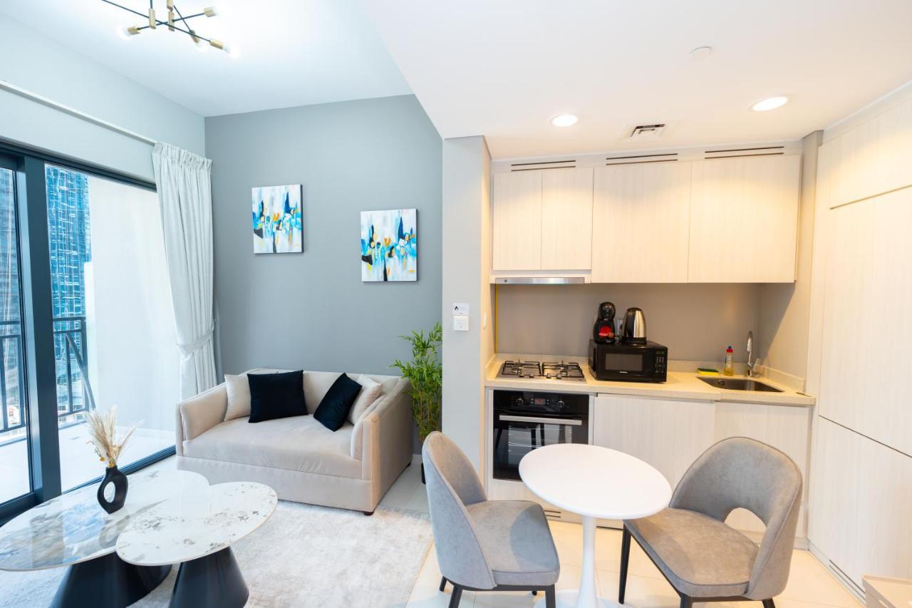 Bay Bliss !exclusive 1 Bed Apartment!
