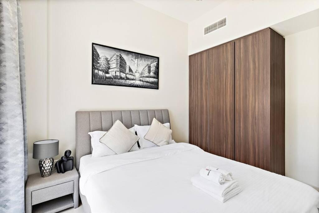 Stonetree - Modern 1br In Vera Apartment