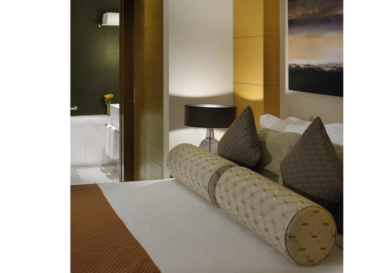 Apartment Emaar Residences Fashion Avenue - Former Address Mall Residences By Qstay Dubai