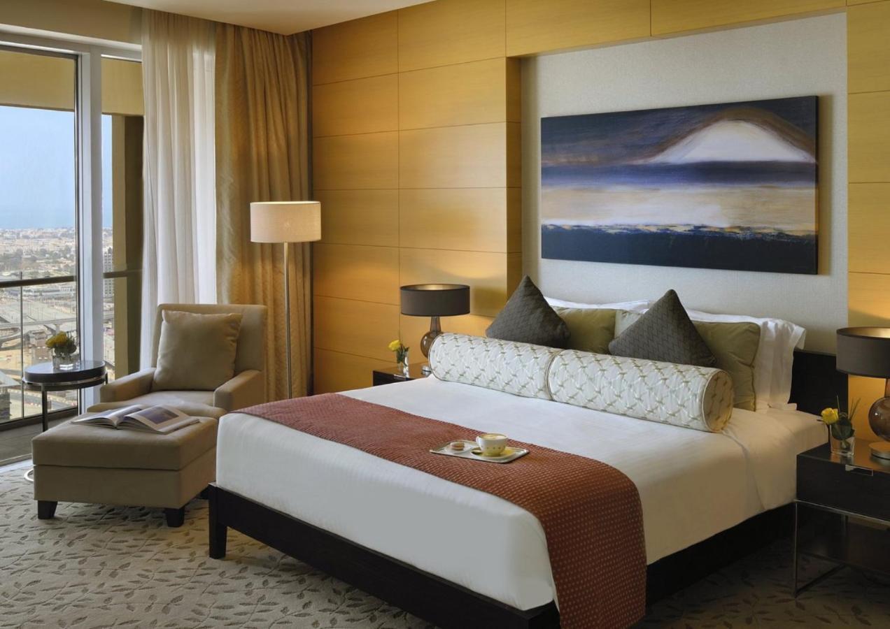 Emaar Residences Fashion Avenue - Former Address Mall Residences By Qstay Apartment Dubai