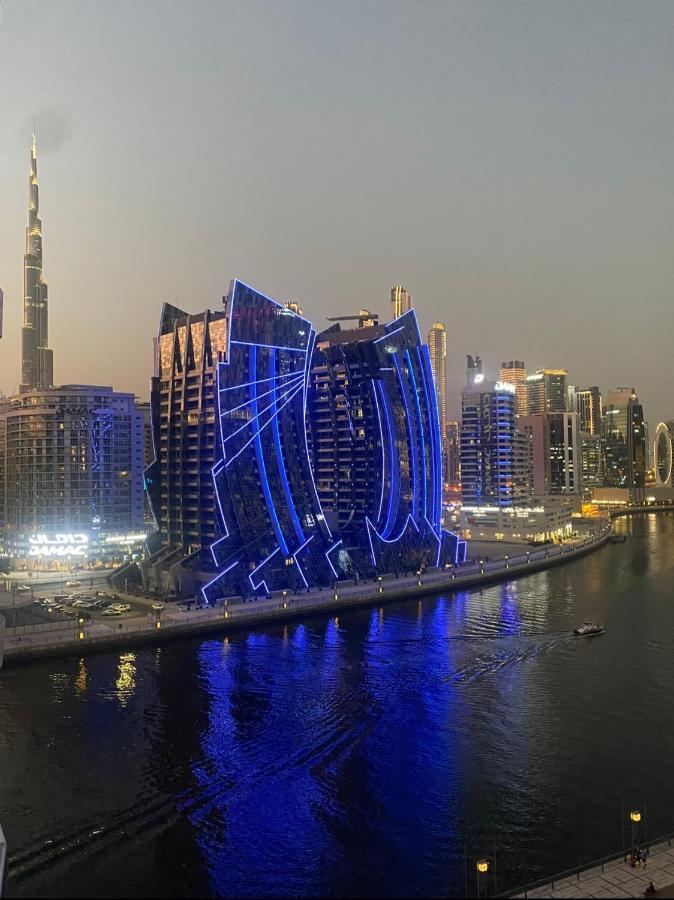 Modern New Studio With Burj Khalifa And Canal View * Dubai