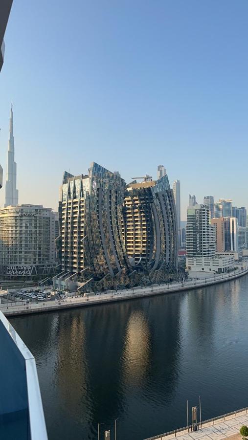 Apartment Modern New Studio With Burj Khalifa And Canal View