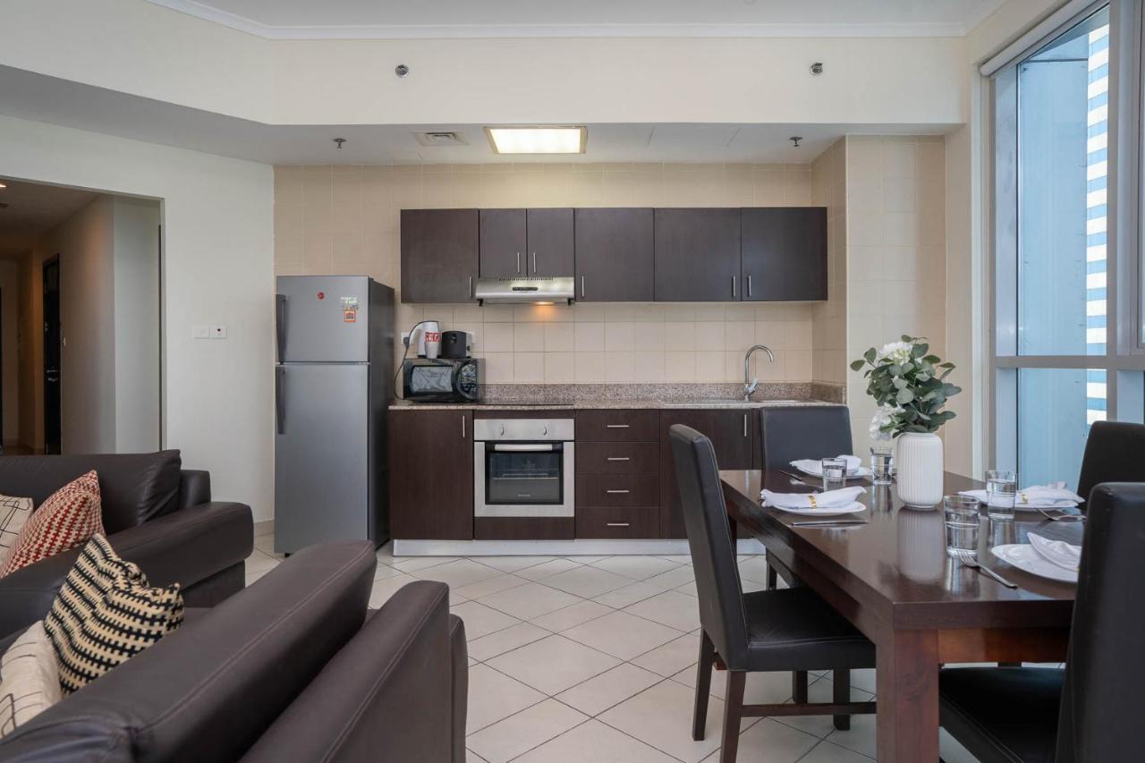 Apartment Groups - Business Travel - Marina
