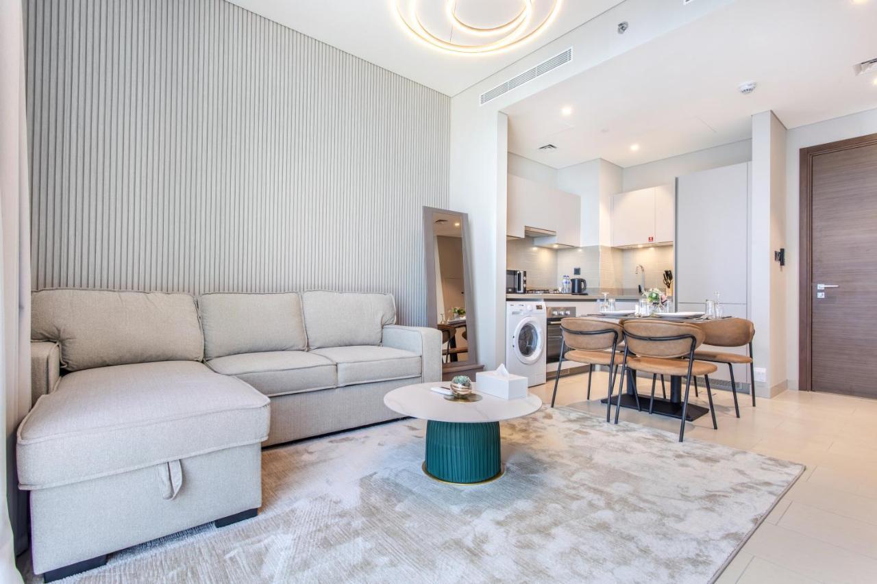 By Latinem Luxury 1br Cvr A2703 Near Burj Khalifa Apartment Dubai