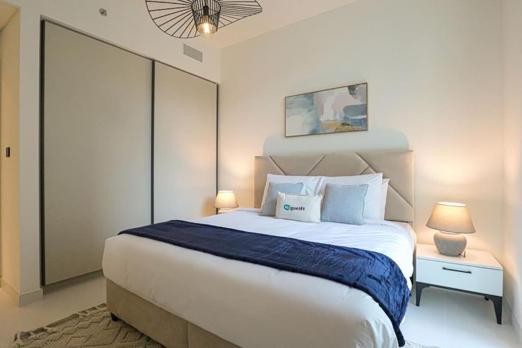 Higuests - Marina Vista Tower 2 Apartment