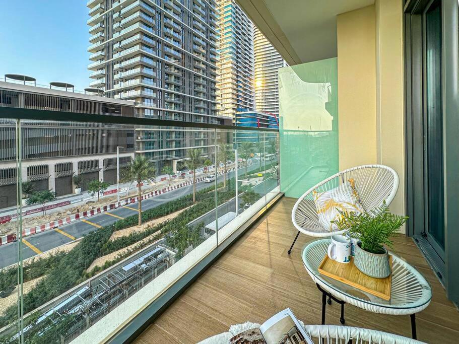 Higuests - Marina Vista Tower 2 Apartment Dubai