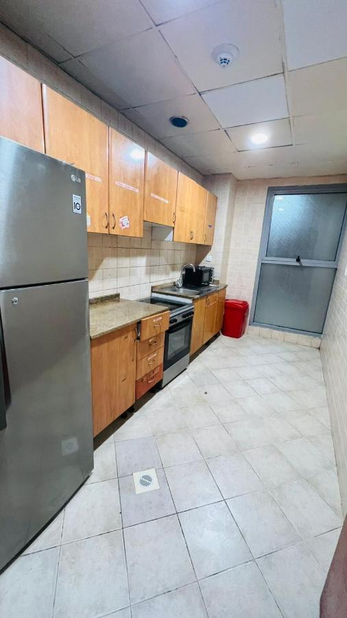 Beautiful Partition Strip In Barsha Heights Homestay *