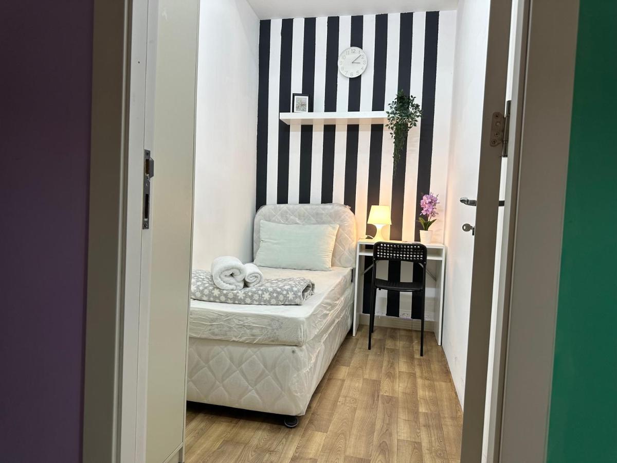 Beautiful Partition Strip In Barsha Heights * Dubai