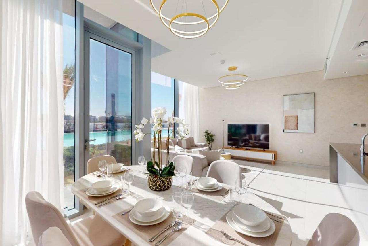 Residences 21- Classy Two Bedroom Dubai
