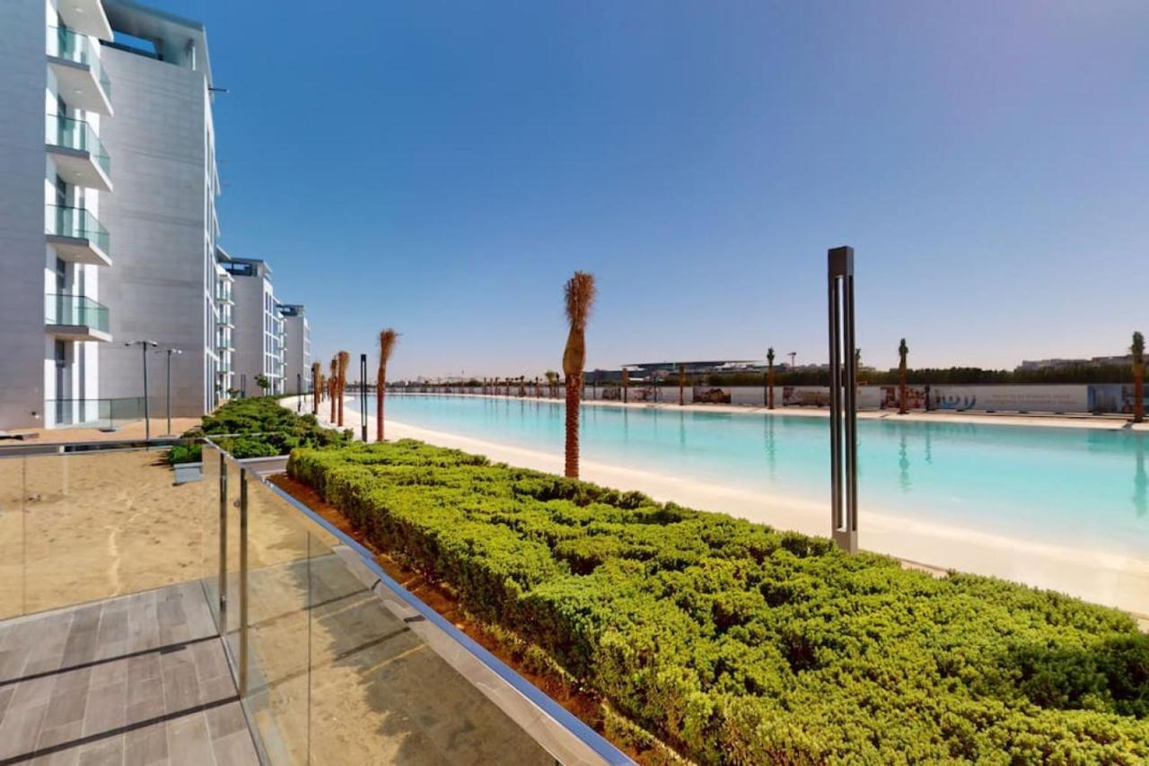 Apartment Residences 21- Classy Two Bedroom Dubai