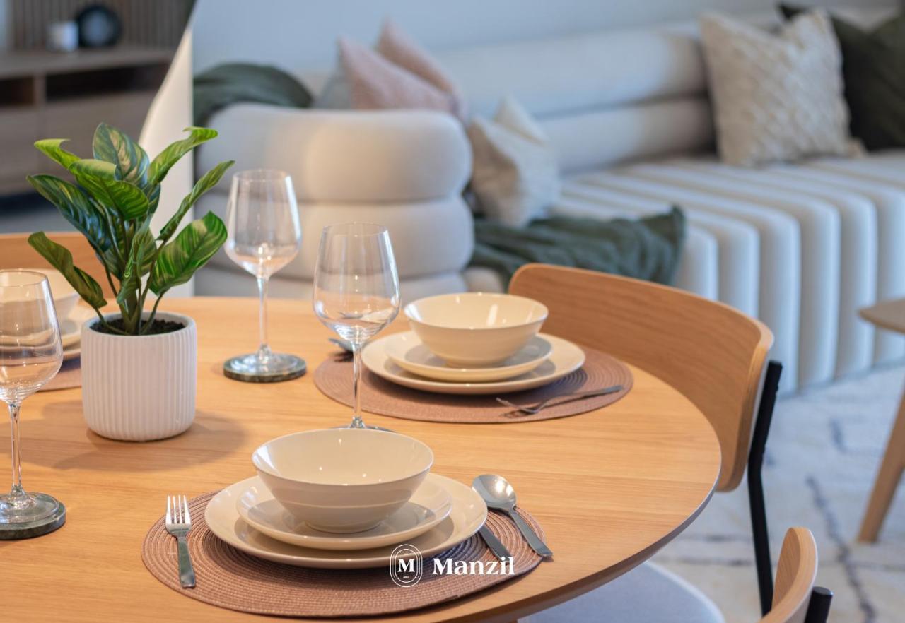 Manzil - Sleek 1br In Creek With & Marina Access Dubai