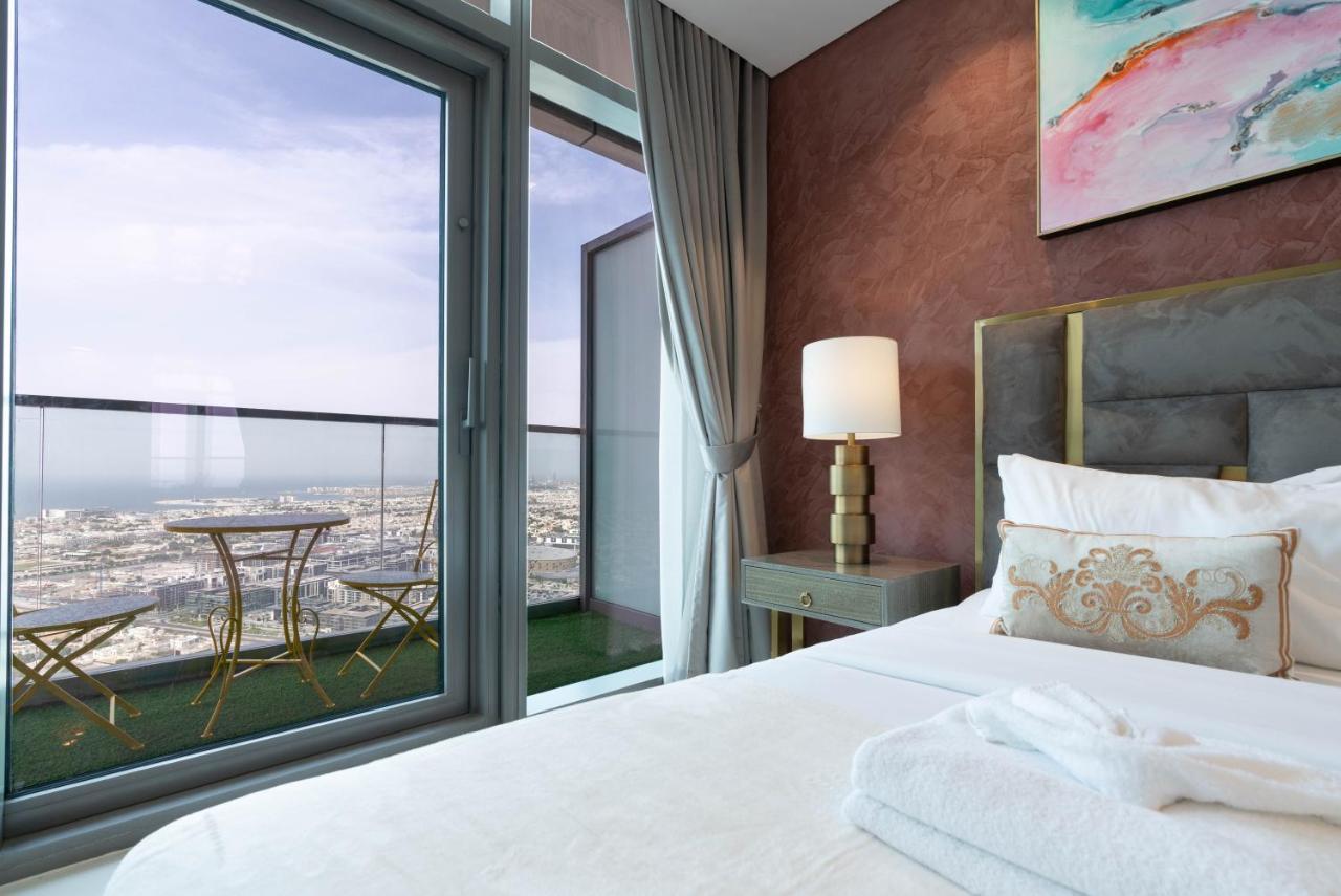 Lux Paramount Midtown I Ocean View Dubai