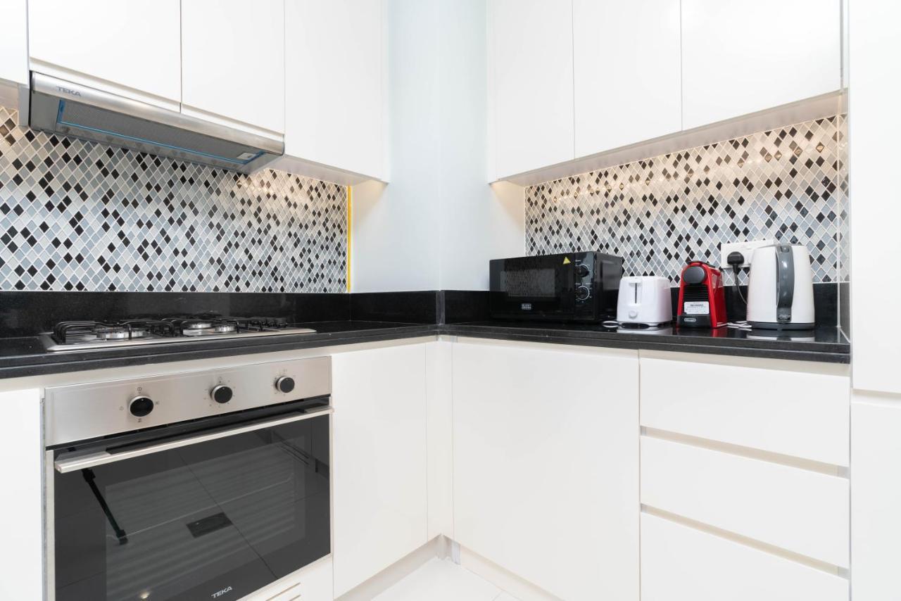 Lux Paramount Midtown I Ocean View Apartment
