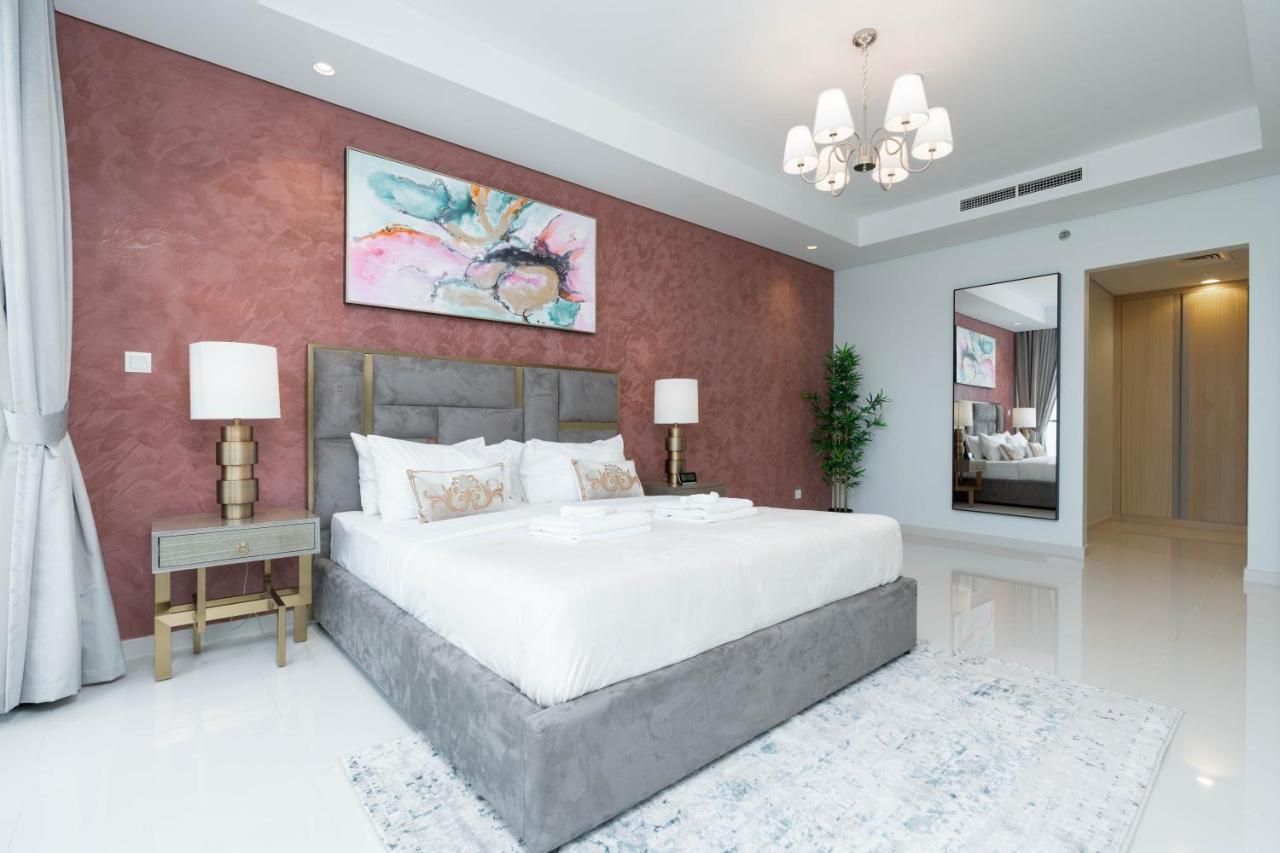 Lux Paramount Midtown I Ocean View * Dubai