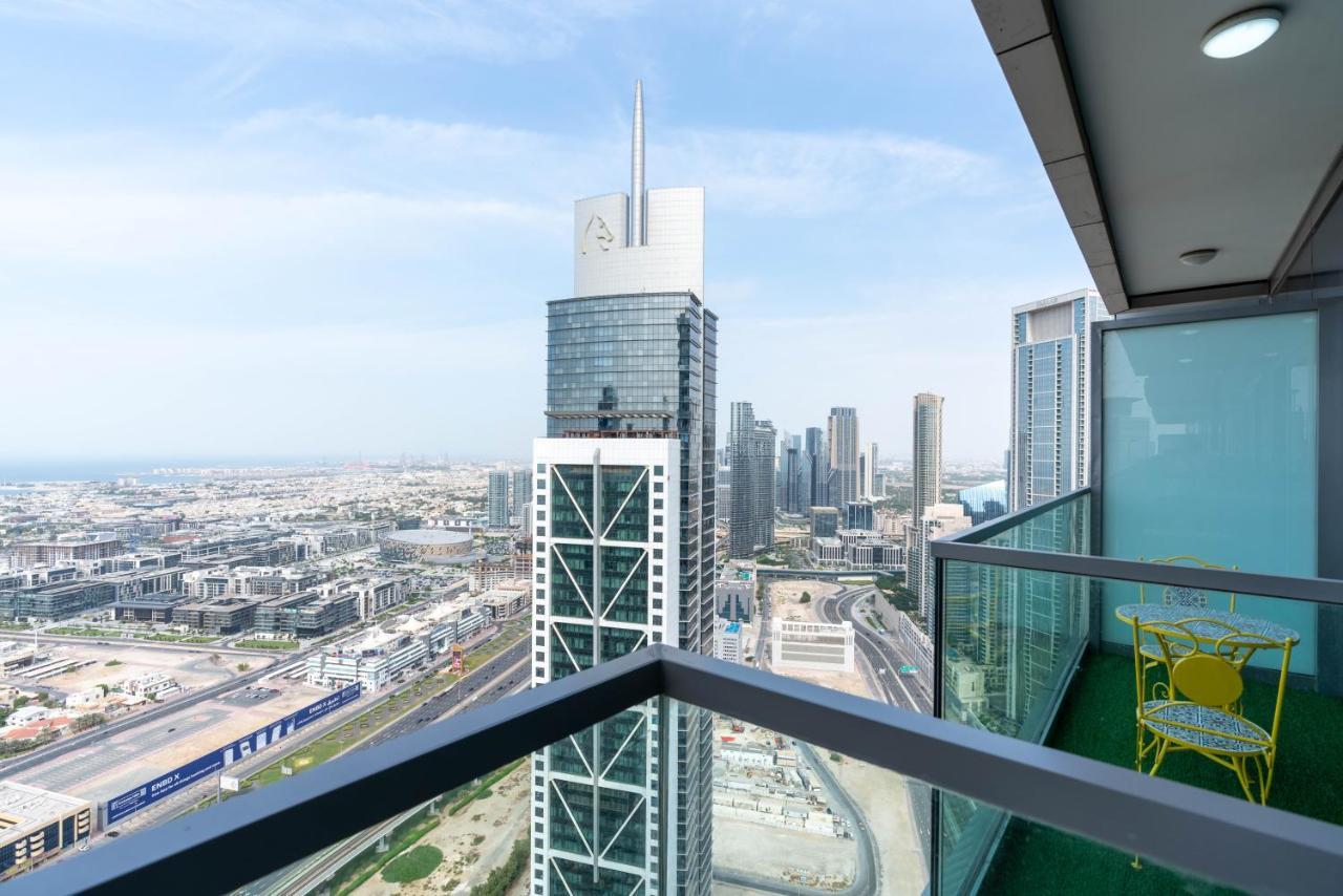 Lux Paramount Midtown I Ocean View