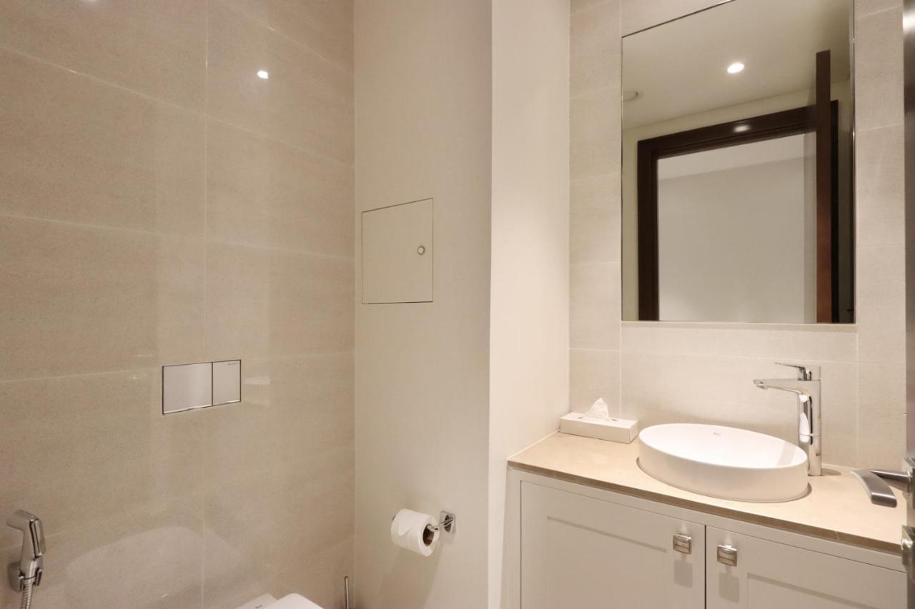 Livbnb Suites-spectacular 2br Burj Fountain Views Apartment Dubai