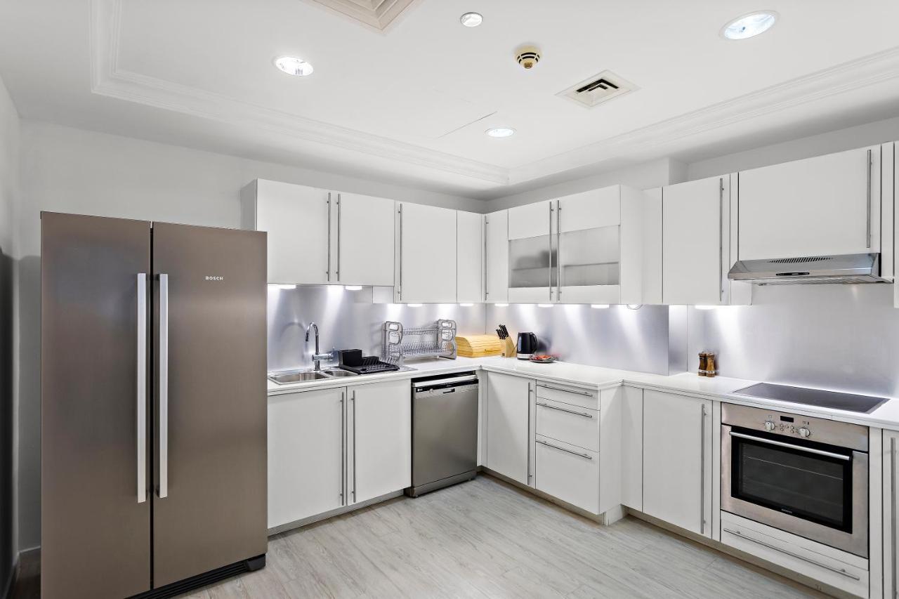 Luxury 4br Townhouse Palm Jumeirah Apartment *