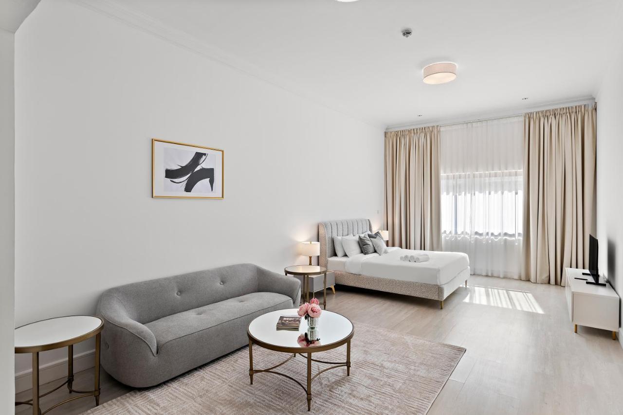 Luxury 4br Townhouse Palm Jumeirah Dubai
