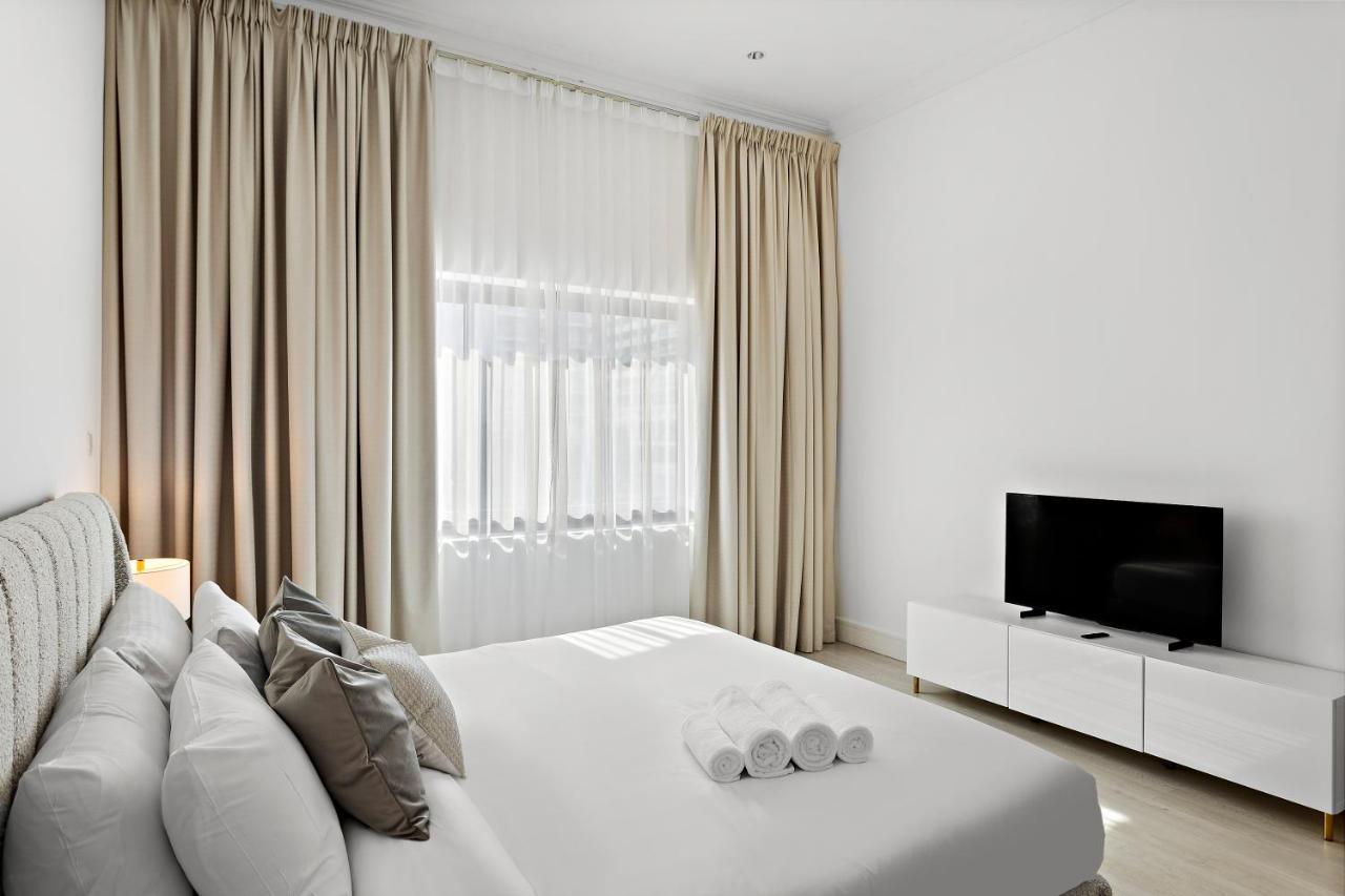 Luxury 4br Townhouse Palm Jumeirah Apartment