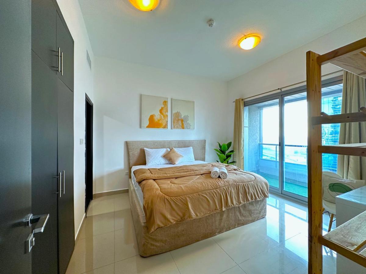 Apartment Luxury & Centric Flat With Balcony Views In Marina *