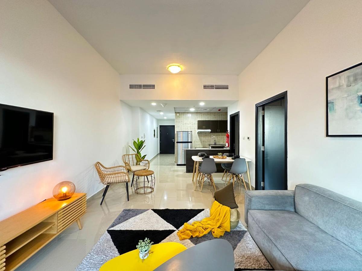 Apartment Luxury & Centric Flat With Balcony Views In Marina