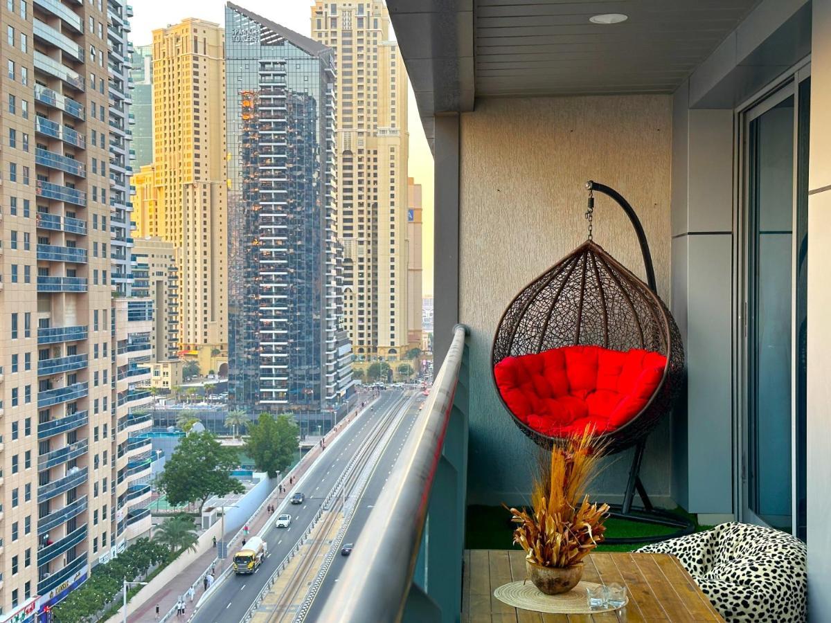 Luxury & Centric Flat With Balcony Views In Marina Apartment *