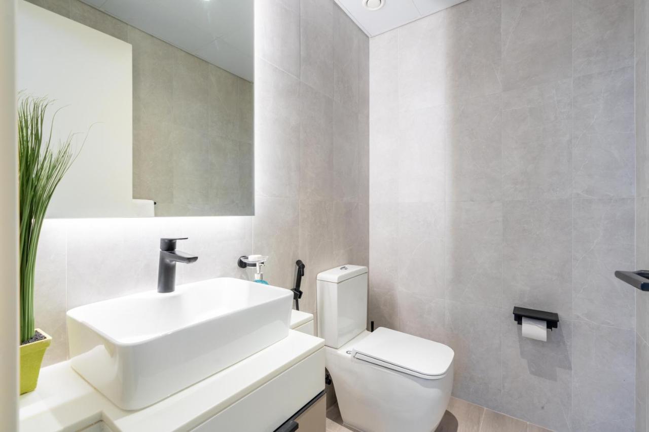 Apartment White Sage - Brand New With Panoramic New Views Dubai