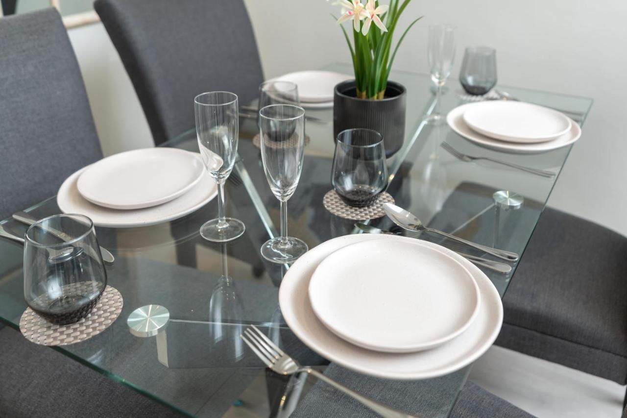 White Sage - Brand New With Panoramic New Views Apartment Dubai