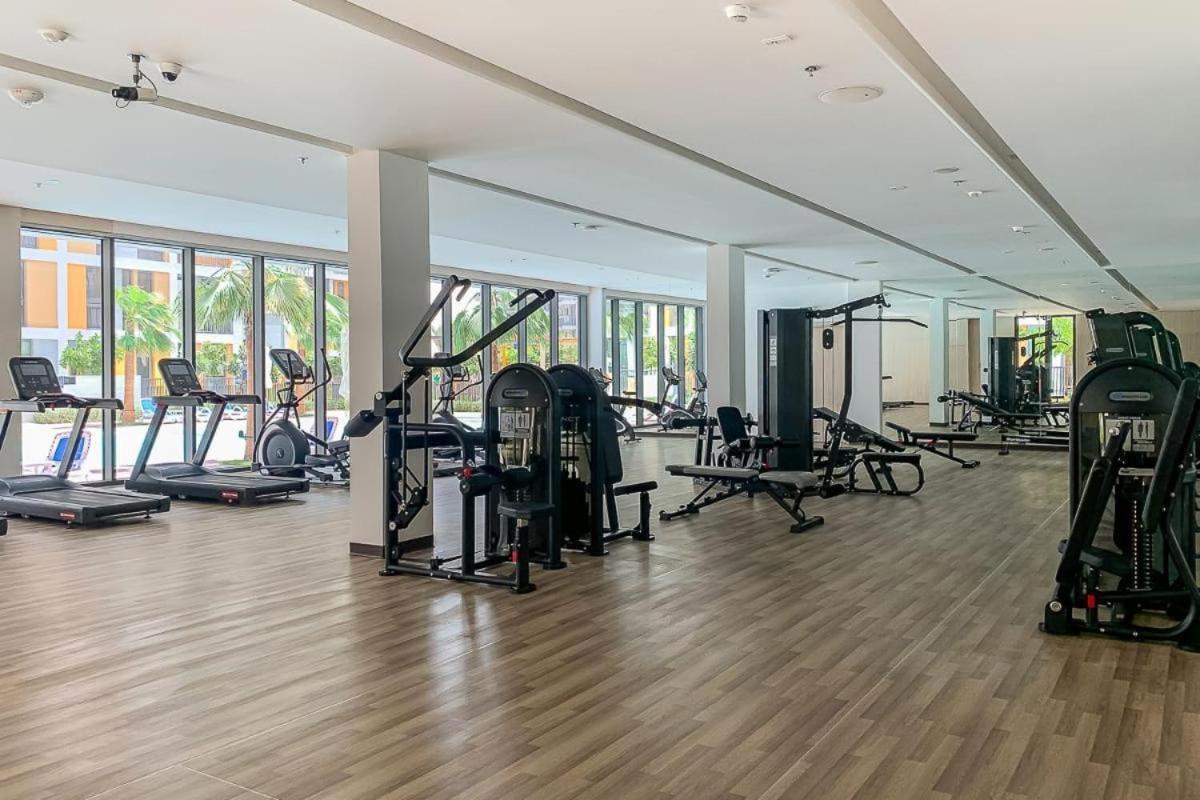 White Sage - Brand New With Panoramic New Views Apartment *