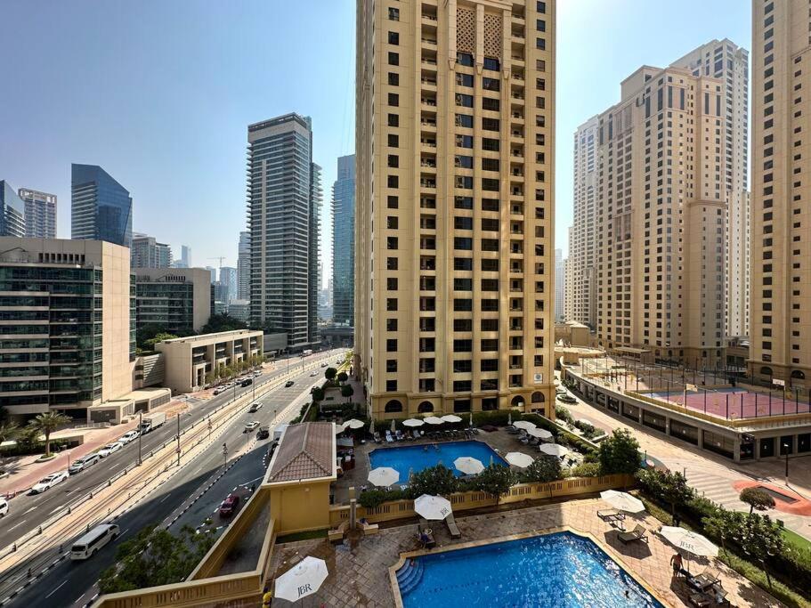 Sun, Sand, And Fun - King Bed, Sofa Bed! Sleeps 4 Apartment *