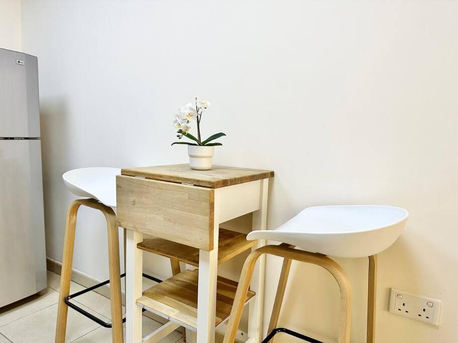 Apartment Sun, Sand, And Fun - King Bed, Sofa Bed! Sleeps 4 Dubai