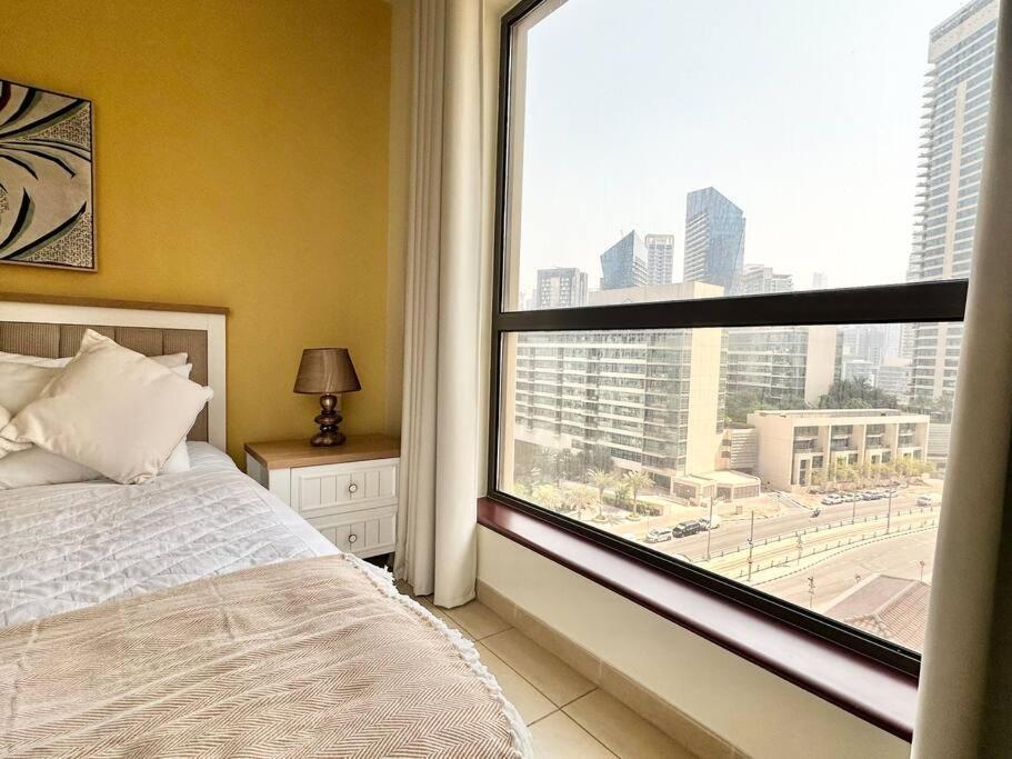 Sun, Sand, And Fun - King Bed, Sofa Bed! Sleeps 4 Apartment
