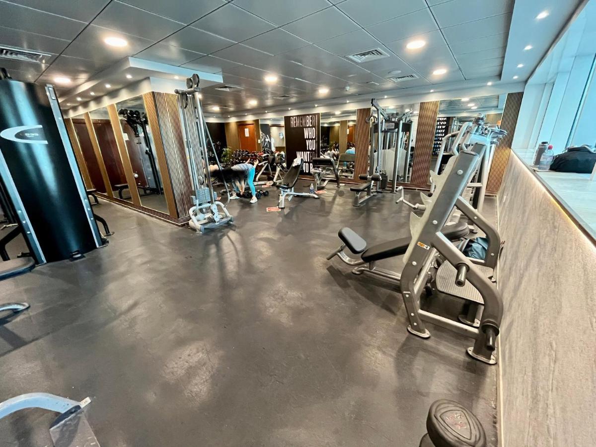 1 Bedroom With Marina & Seaview Apartment *