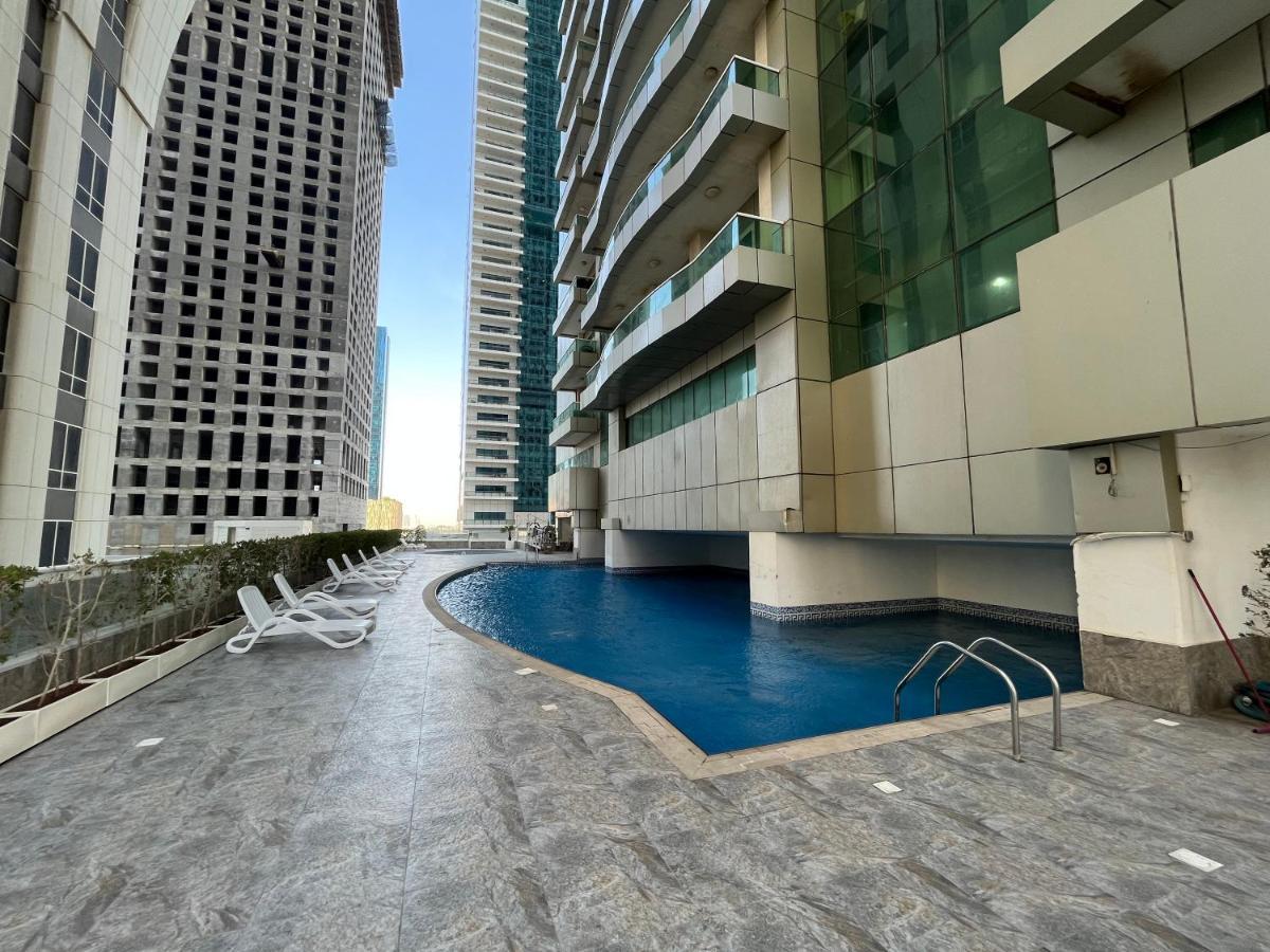 Apartment 1 Bedroom With Marina & Seaview *
