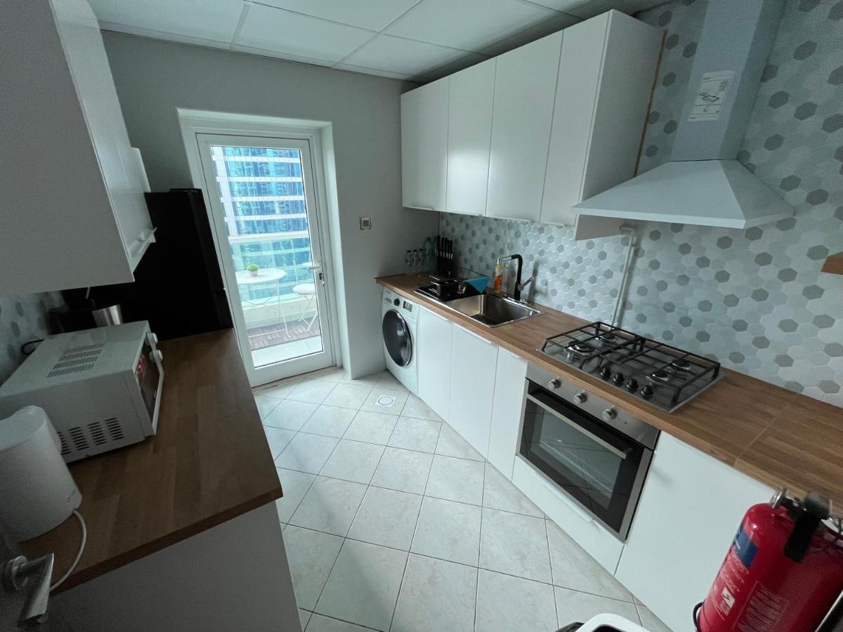 Apartment 1 Bedroom With Marina & Seaview Dubai