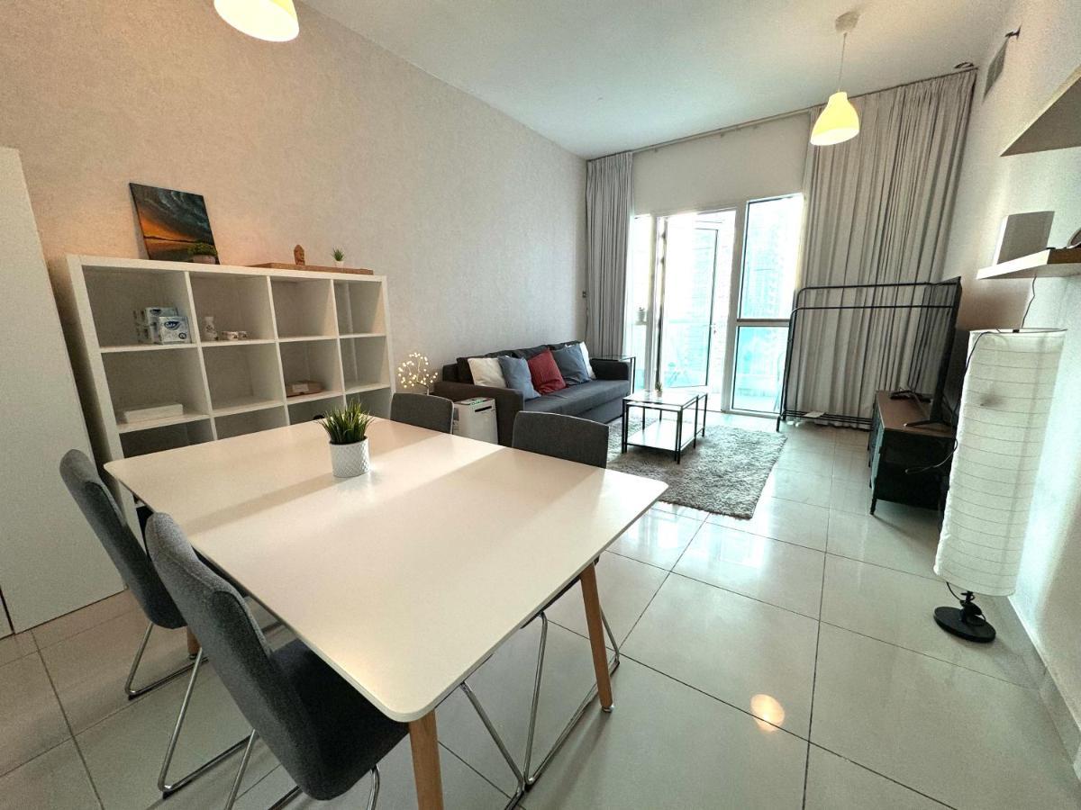 1 Bedroom With Marina & Seaview * Dubai