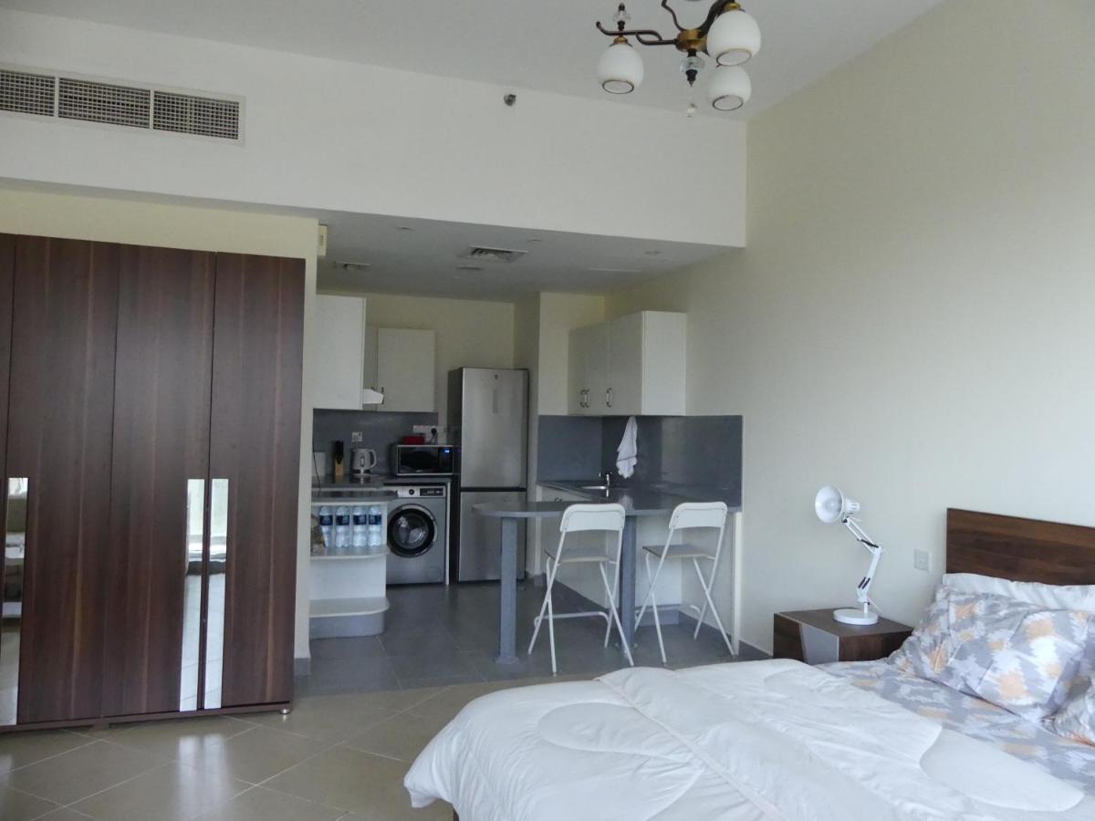Apartment - Cozy, Very Accessible And So Near To Train Station