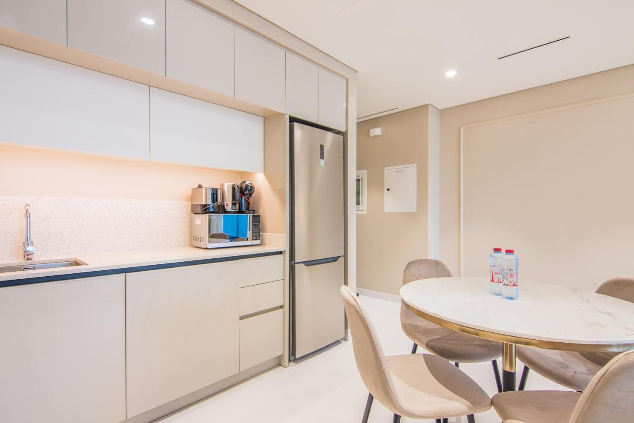 Apartment Elegant 1br With Private Marina Vista *