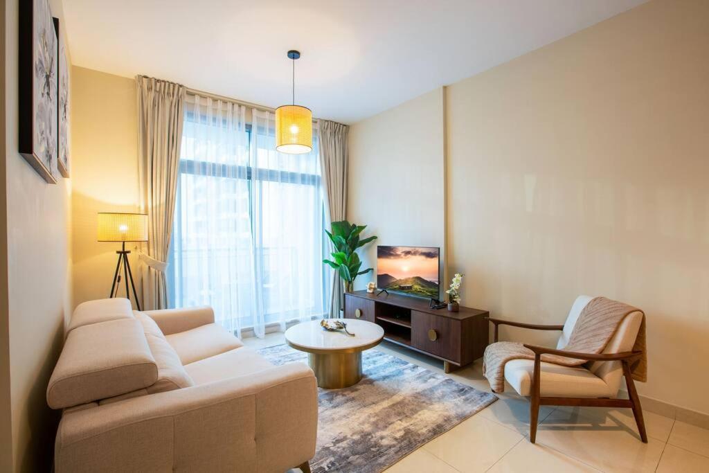 Lux 1br 2 Min To Burj Khalifa