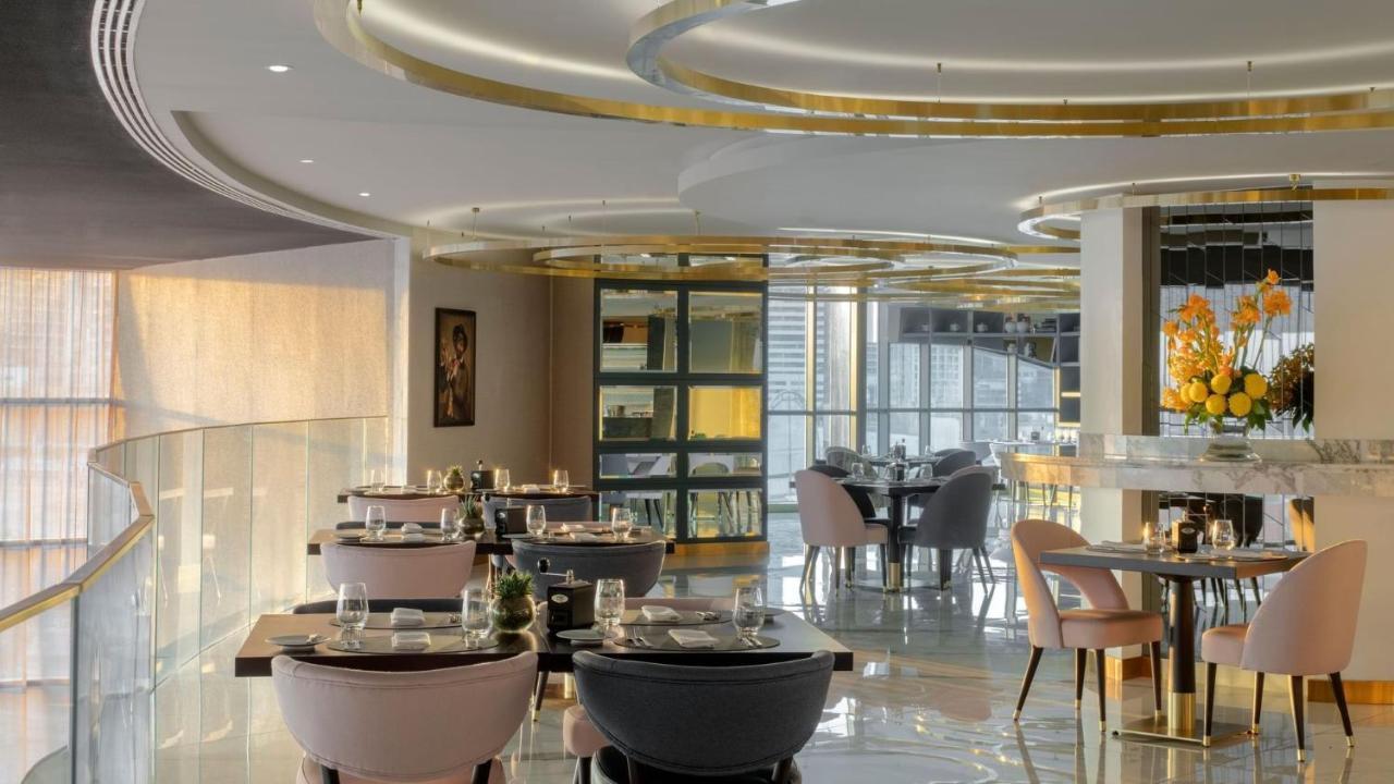 Apartment Paramount Towers - Elegant Dubai