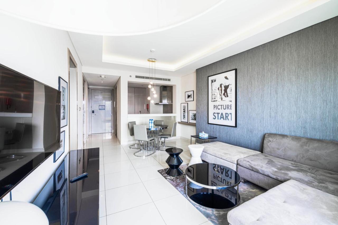 Apartment Paramount Towers - Elegant Dubai