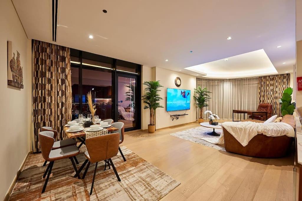 Skylight Two Bedroom Rp Heights Downton *