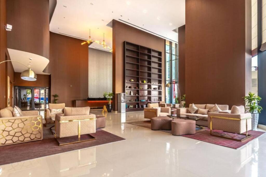Apartment Skylight Two Bedroom Rp Heights Downton *